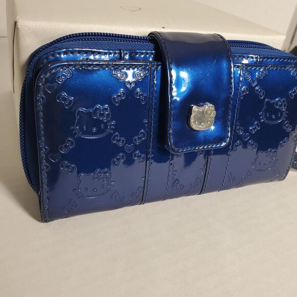 Hello Kitty 2011 Embossed Blue Wallet Clutch Purse –Metallic Patent Faux Leather - Picture 2 of 16